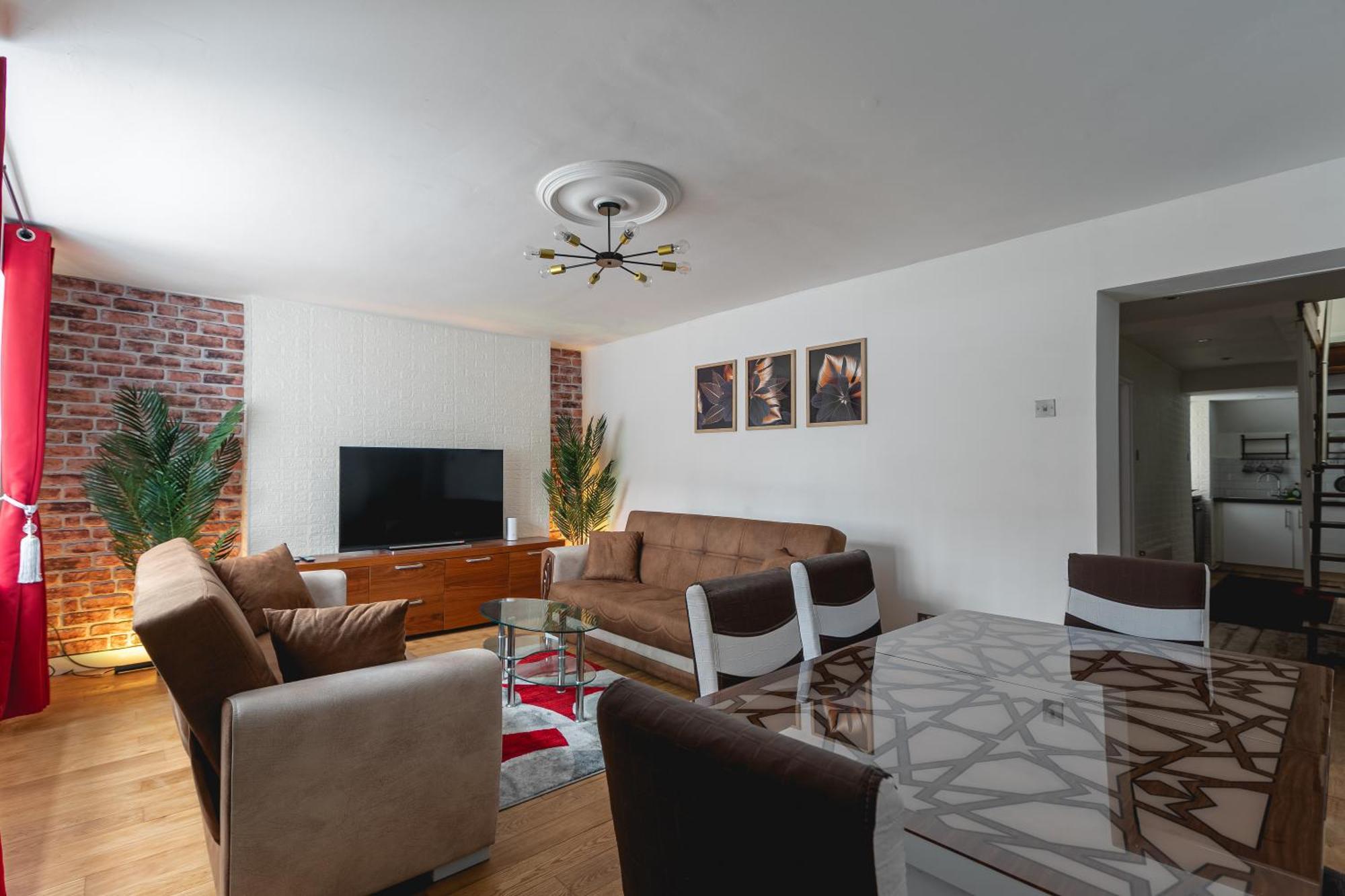 Spacious With Garden In Appartamento *