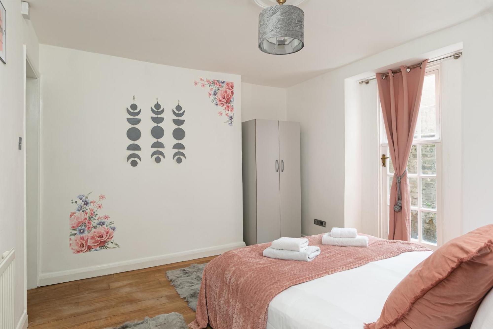Appartamento Spacious With Garden In