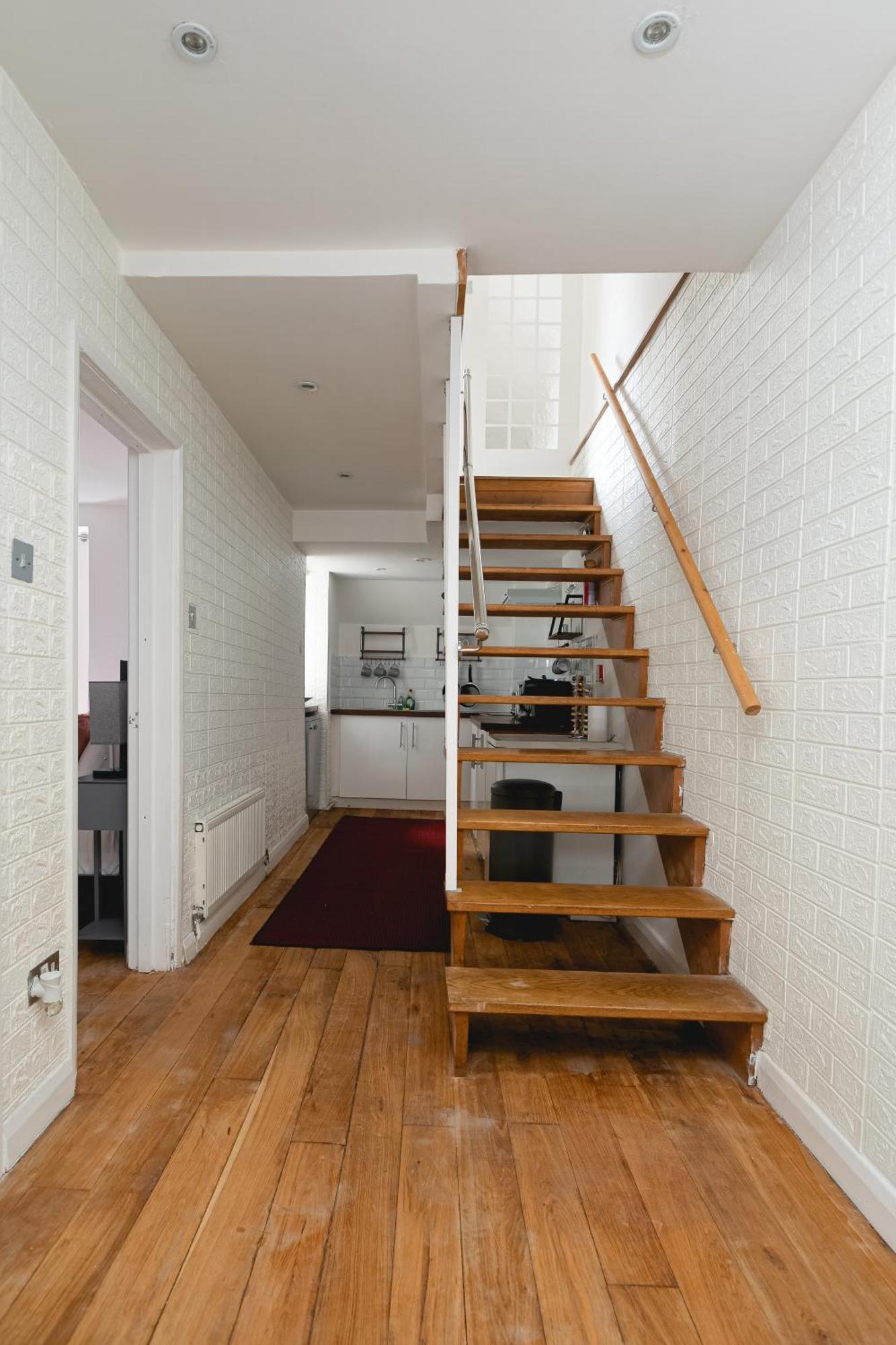 Spacious With Garden In Appartamento Londra